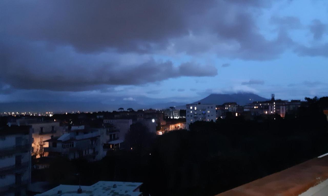 Il Rifugio Degli Artisti Apartment เนเปิลส์ ภายนอก รูปภาพ